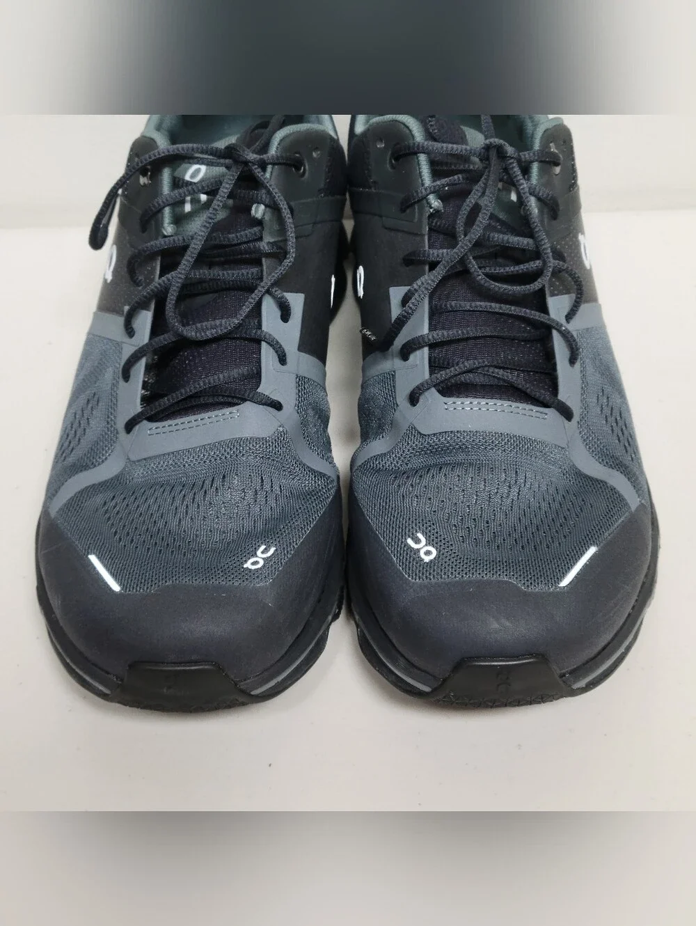 On Running Cloudace Running Shoes Men's Size 13.